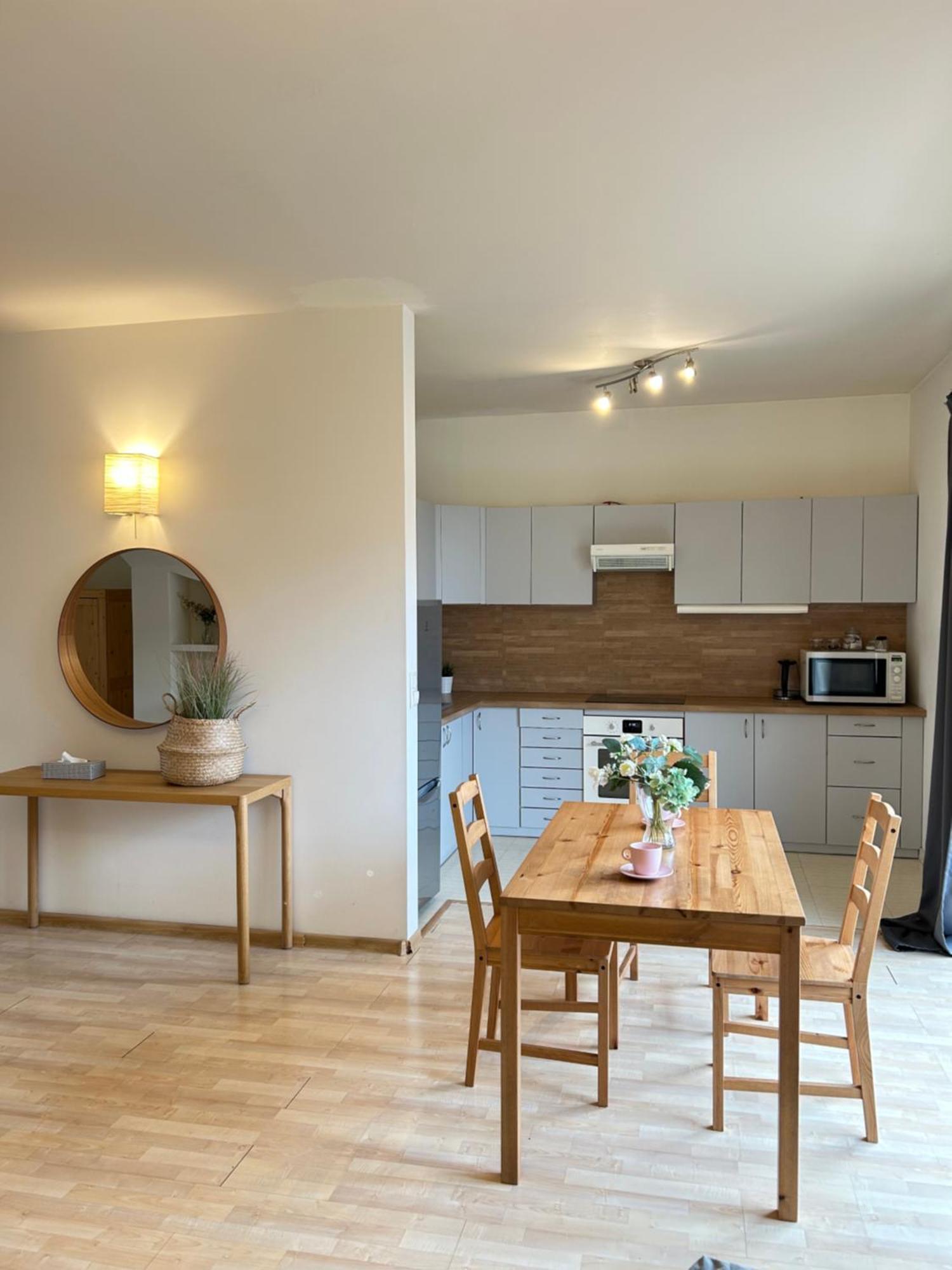 Apartament Na Deptaku W Lecznej Leczna Luaran gambar